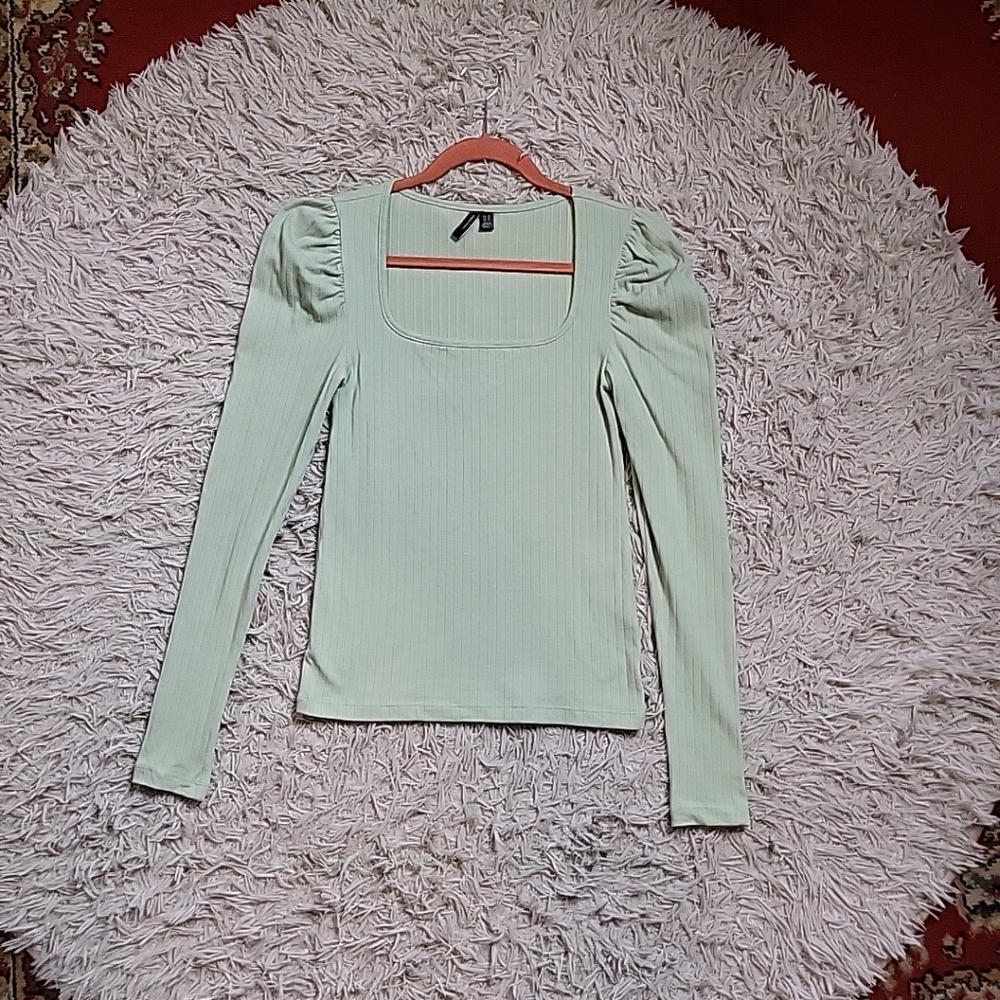 Vero Moda Puff Sleeve Top Shirt Ribbed Knit Size XS Romantic Coquette Juliet ✨️